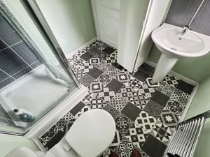 En suite- click for photo gallery